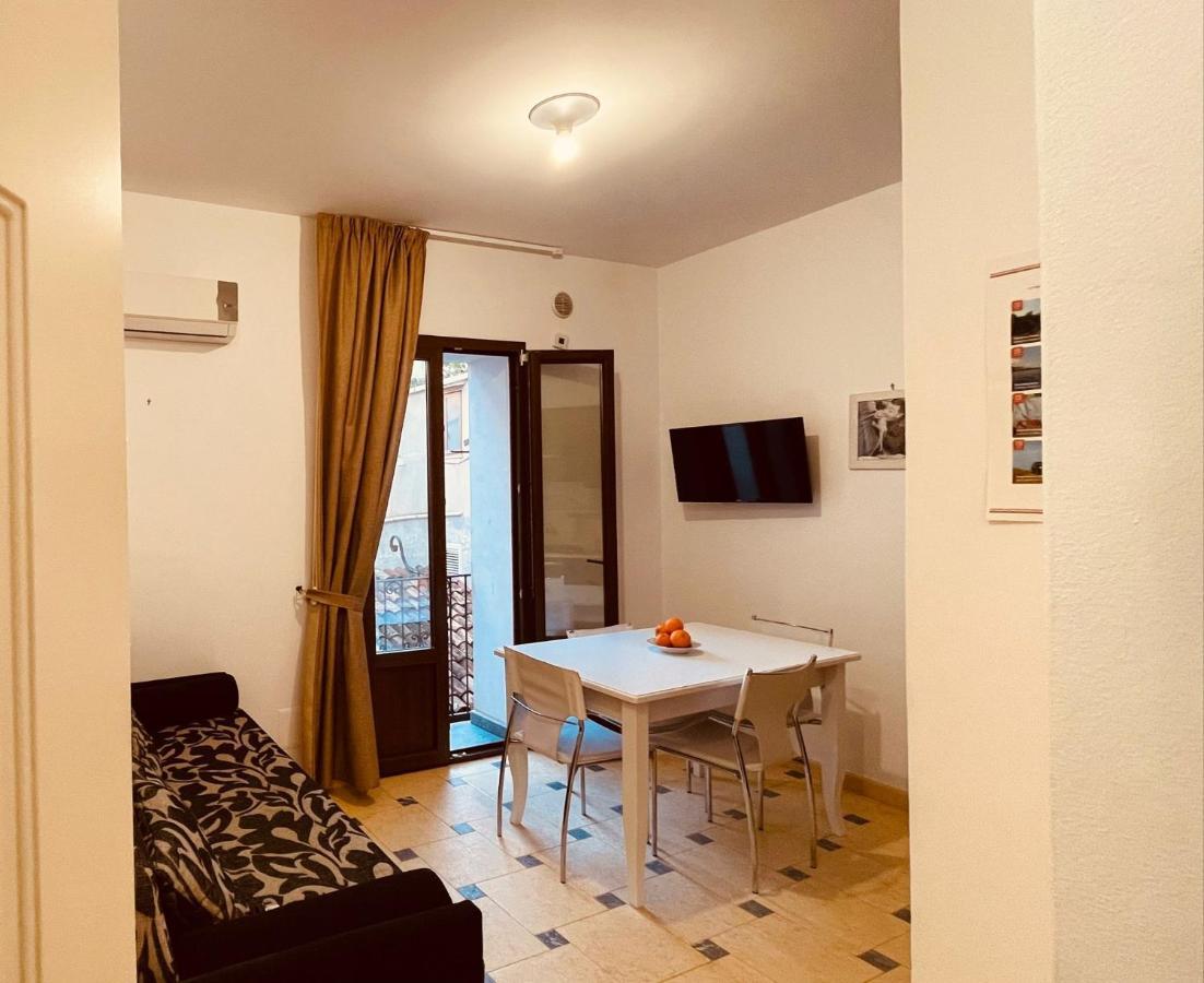 Il Bastione-Cefalu Holiday Apartments Exterior photo